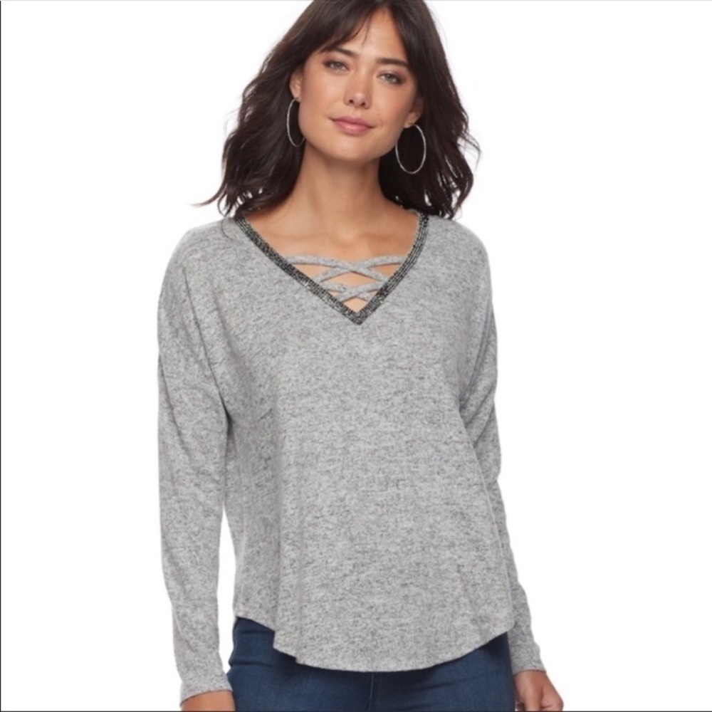 JENNIFER LOPEZ Gray Rhinestone V-Neck Sweater
